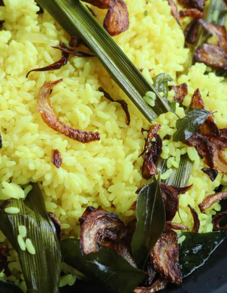 SRI LANKAN YELLOW RICE(TURMERIC RICE) | ISLAND SMILE