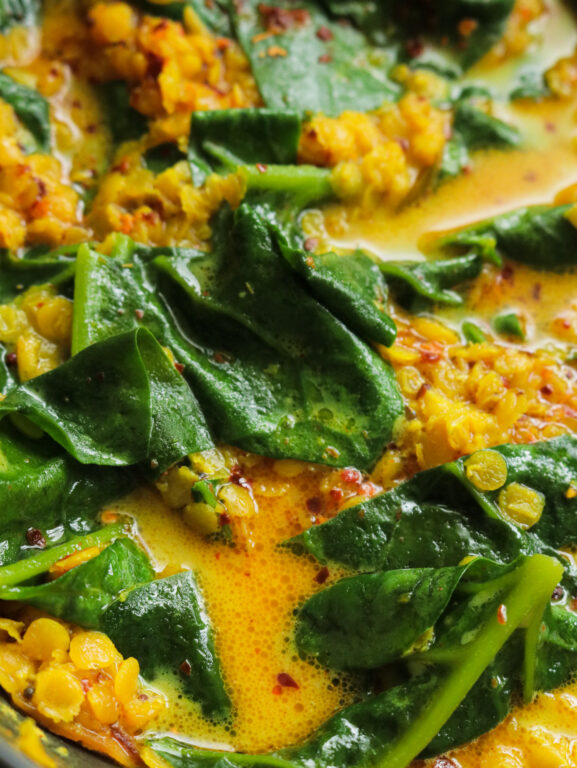 Sri Lankan Dhal(red lentil)spinach curry ISLAND SMILE