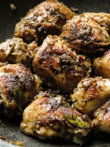 vinegar chicken pan fried with crushed black pepper. | ISLAND SMILE