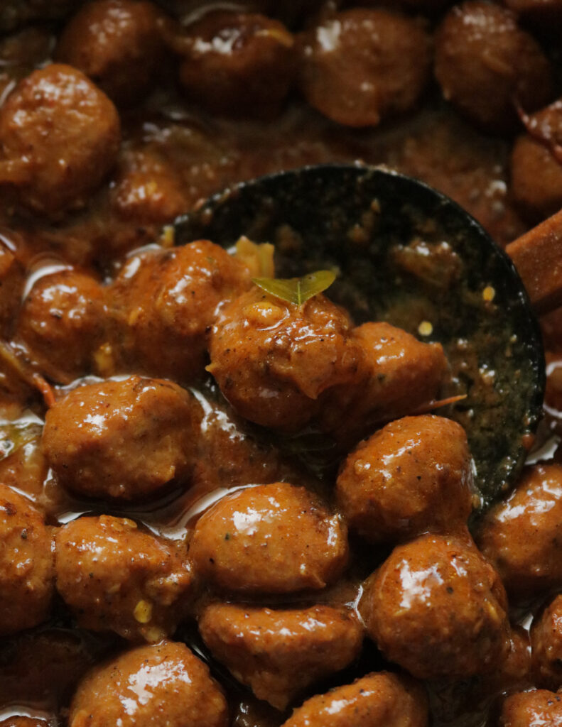 Sri Lankan chicken meatball curry | ISLAND SMILE